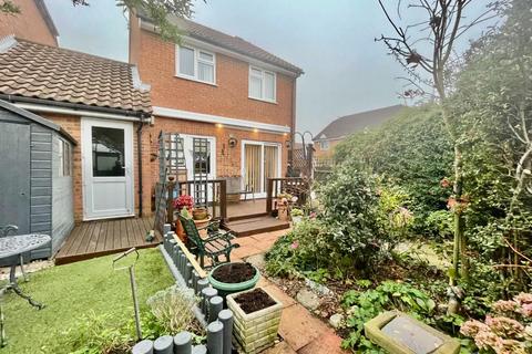 3 bedroom link detached house for sale, Hayfield, Stevenage