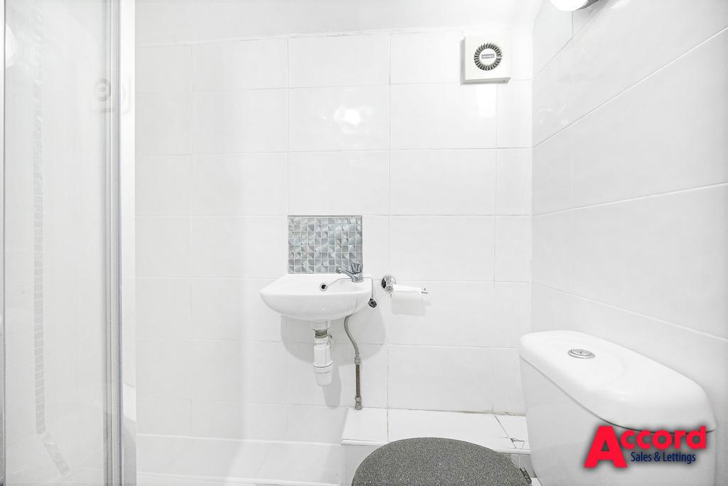First floor shower room