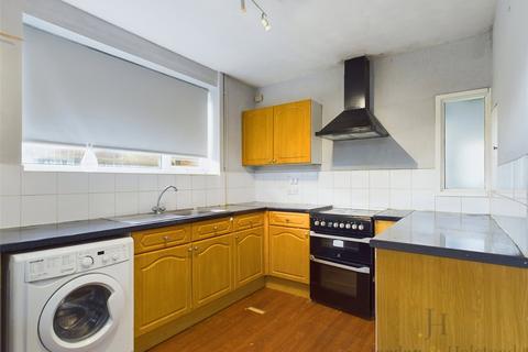 2 bedroom end of terrace house to rent, Kelsall Way, Wilmslow SK9