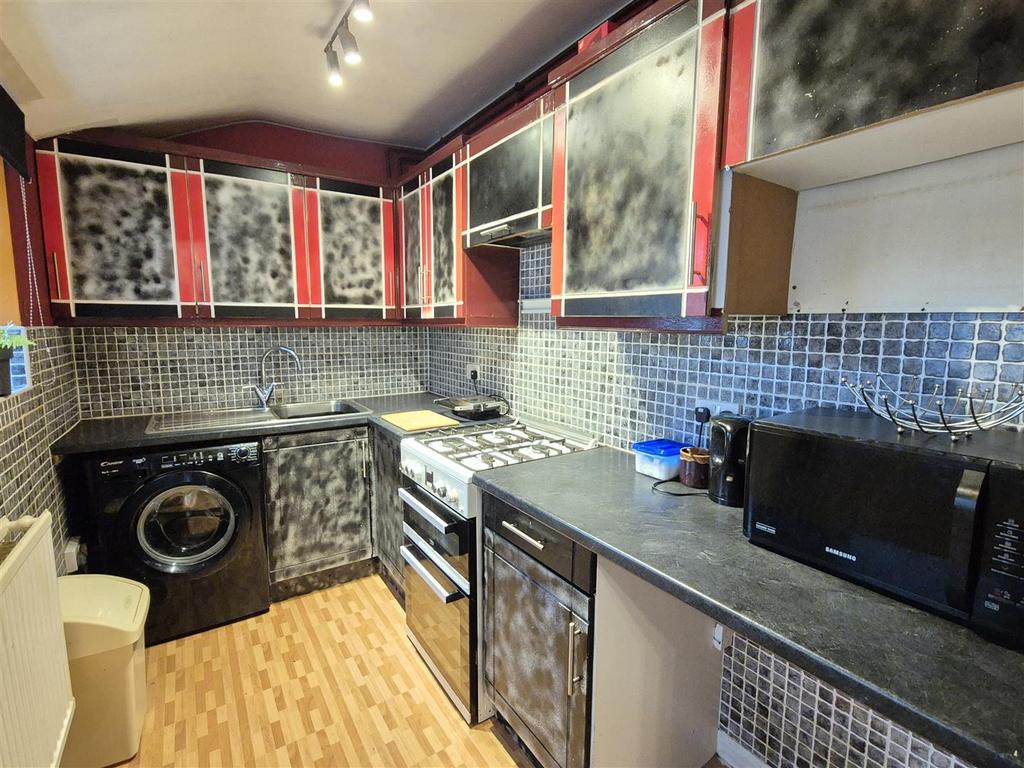 Fitted Kitchen