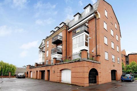 2 bedroom apartment to rent, Bear Wharf, Fobney Street, Reading, RG1