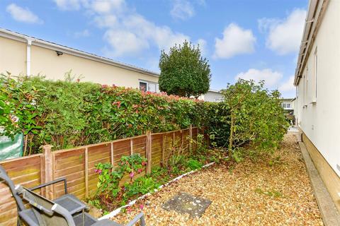 2 bedroom mobile home for sale, Shripney Road, Bognor Regis, West Sussex