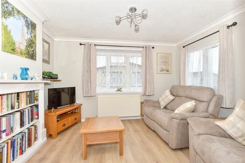 2 bedroom mobile home for sale, Shripney Road, Bognor Regis, West Sussex