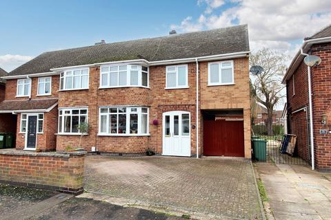 4 bedroom semi-detached house for sale, The Fairway, Leicester LE8