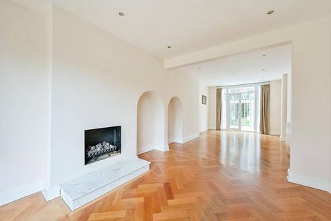 4 bedroom detached house to rent, Robin Hood Way, Kingston, London, SW15