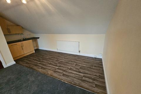 Studio to rent, Queens Road, Wisbech