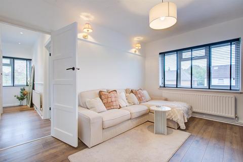 1 bedroom maisonette for sale, Cherry Avenue, Brentwood