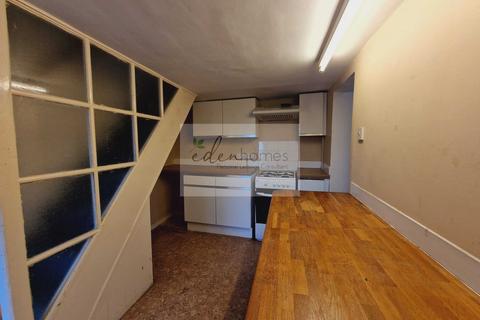 2 bedroom terraced house to rent, stratford road, Stroud, Glos