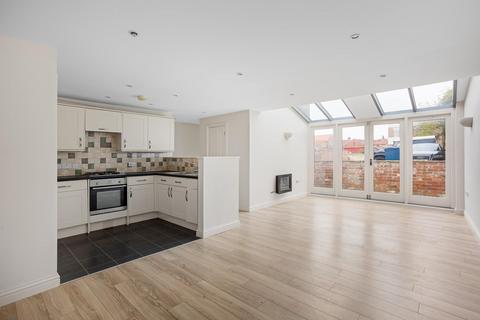 2 bedroom end of terrace house for sale, Wheelgate Square, Malton