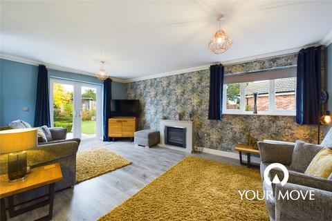 26 Blacksmiths Gardens, Thurlton, Norwich, NR14 6GJ