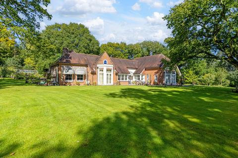 6 bedroom detached house for sale, Wherwell Andover, Hampshire, SP11 7AW