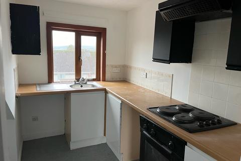 2 bedroom flat to rent, Castle, Cumnock KA18