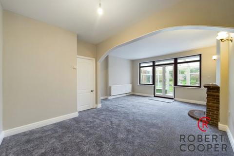 3 bedroom bungalow for sale, Rodney Gardens, Pinner, HA5