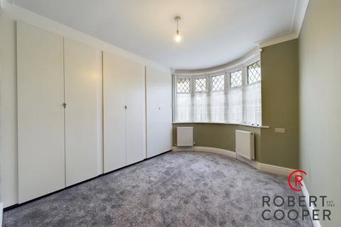 3 bedroom bungalow for sale, Rodney Gardens, Pinner, HA5