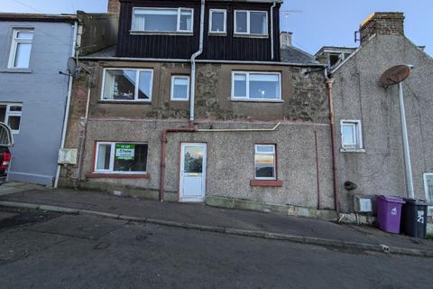 2 bedroom flat to rent, William Street, Ferryden DD10