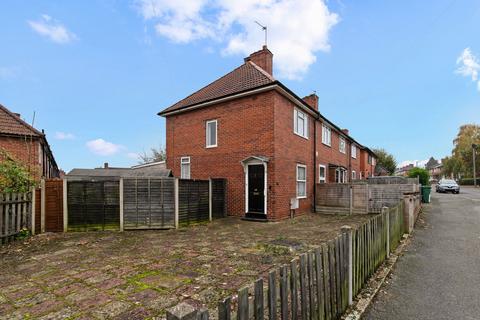 2 bedroom end of terrace house for sale, Welbeck Road, Carshalton SM5