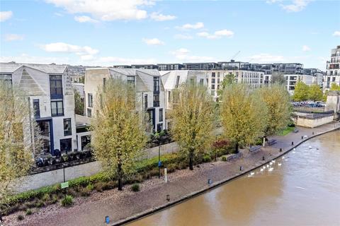 2 Albert Crescent, Bath, BA2 3FR