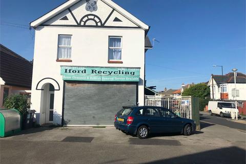 Storage to rent, Kimberely Road, Bournemouth, Southbourne, BH6