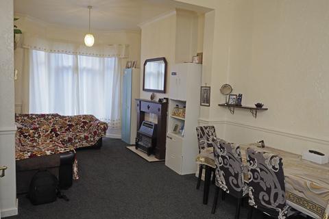 2 bedroom terraced house for sale, Devon Street, Hull HU4