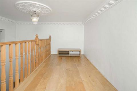 2 bedroom flat to rent, Hyde Park Gardens, London W2