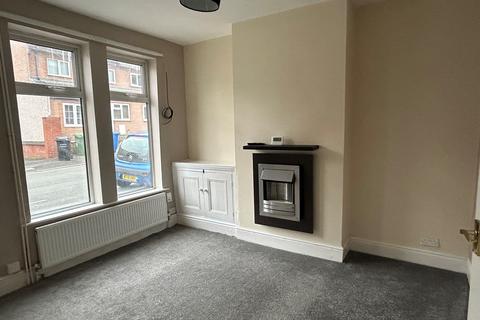 2 bedroom terraced house to rent, Chesterfield S41