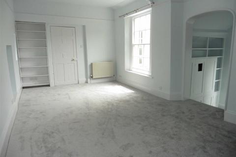 2 bedroom apartment to rent, Garden Lane, Tavistock