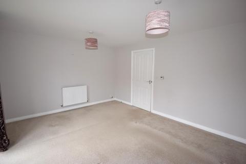 3 bedroom end of terrace house for sale, Albatross Way, Louth LN11