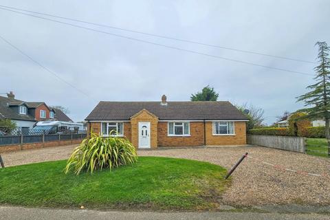 3 bedroom bungalow for sale, Grange Lane, Utterby LN11