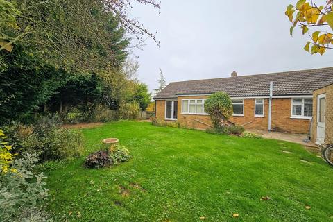 3 bedroom bungalow for sale, Grange Lane, Utterby LN11