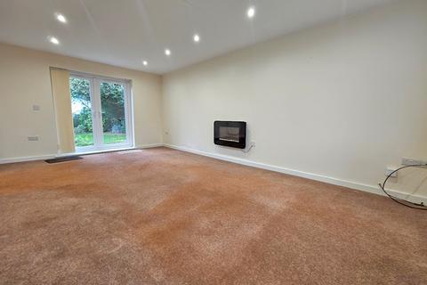 3 bedroom bungalow for sale, Grange Lane, Utterby LN11