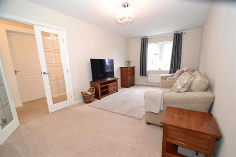 4 bedroom detached house for sale, Old Mill Dam Lane, Queensbury