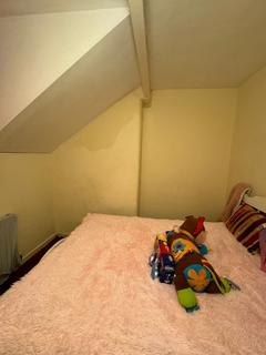 2 bedroom terraced house to rent, Leeds LS6