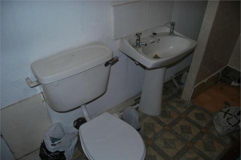 2 bedroom terraced house to rent, Leeds LS6