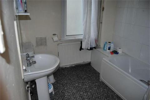 undefined, Leeds LS6