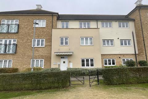 2 bedroom flat for sale, Clayhill Gardens, Hoo, Rochester, Kent