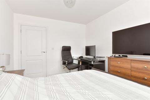 2 bedroom flat for sale, Clayhill Gardens, Hoo, Rochester, Kent