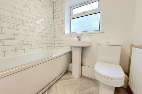 2 bedroom terraced house to rent, Duffryn Street, Mountain Ash, CF45