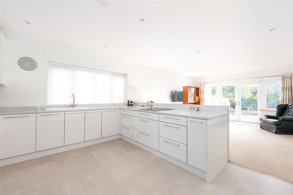 Kitchen/Sitting Room