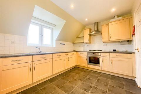 2 bedroom penthouse to rent, Middlewood Drive East, Wadsley ParkVillage, S6