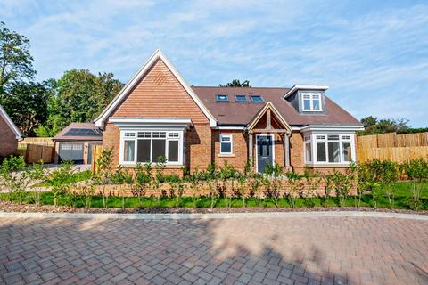 4 bedroom detached house for sale, Chestnut House, Grosvenor Place, 37 Finchdean Road, Rowlands Castle