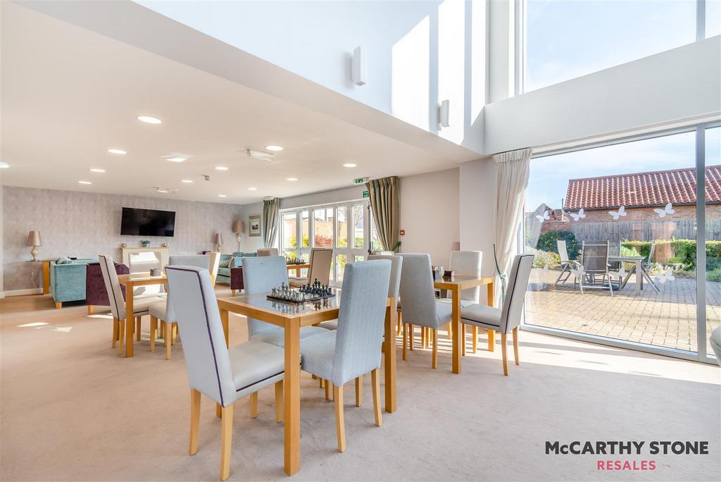 8624796-interior18.jpg
