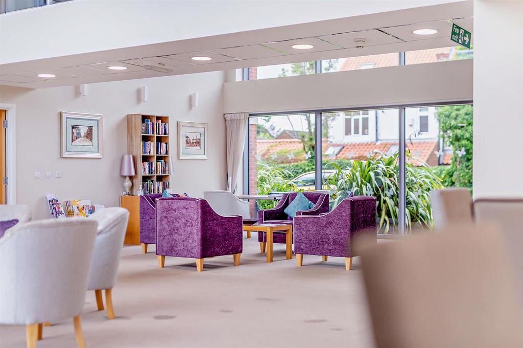 Homeowners Lounge