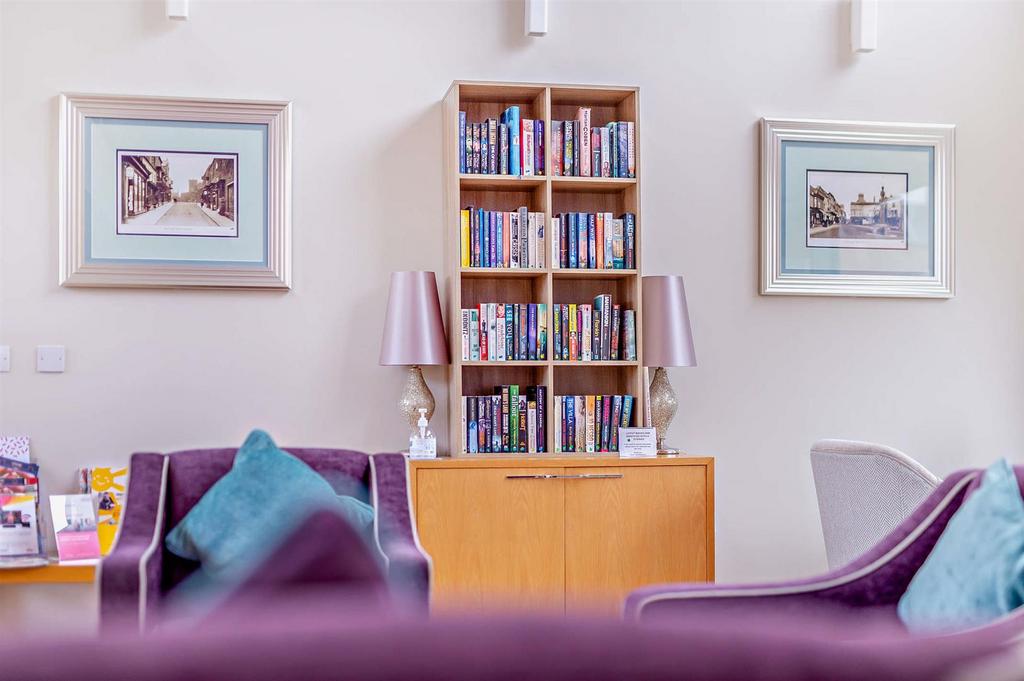 Homeowners Lounge