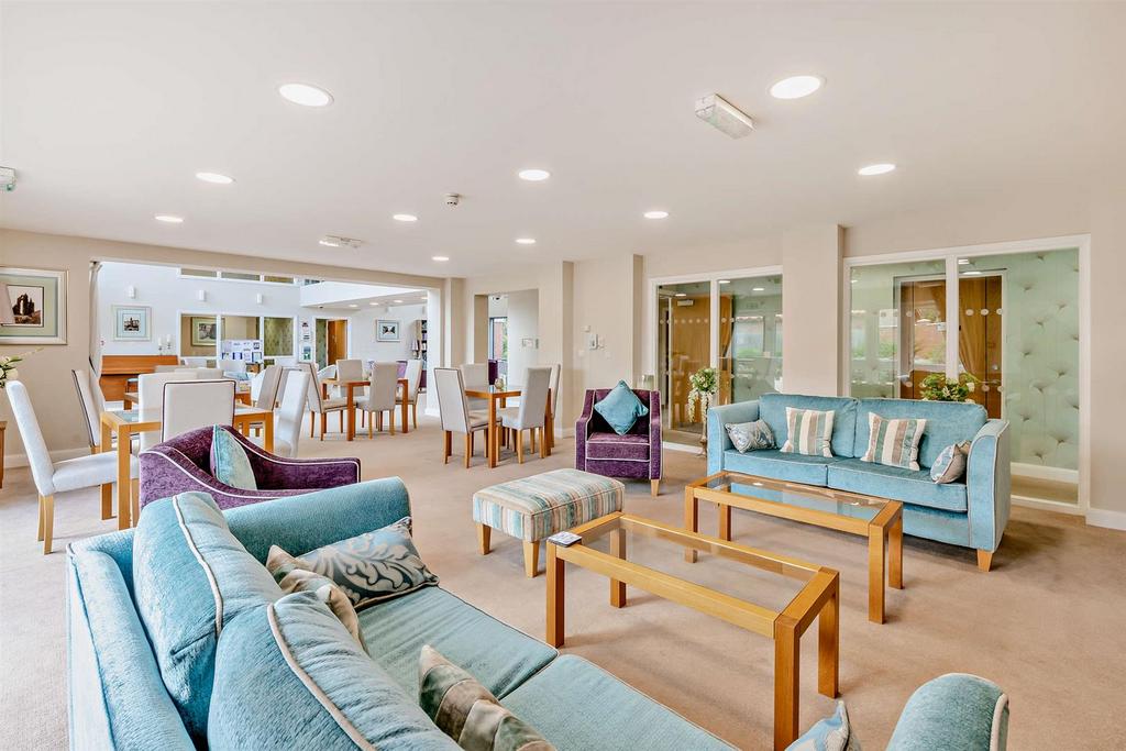 Homeowners Lounge