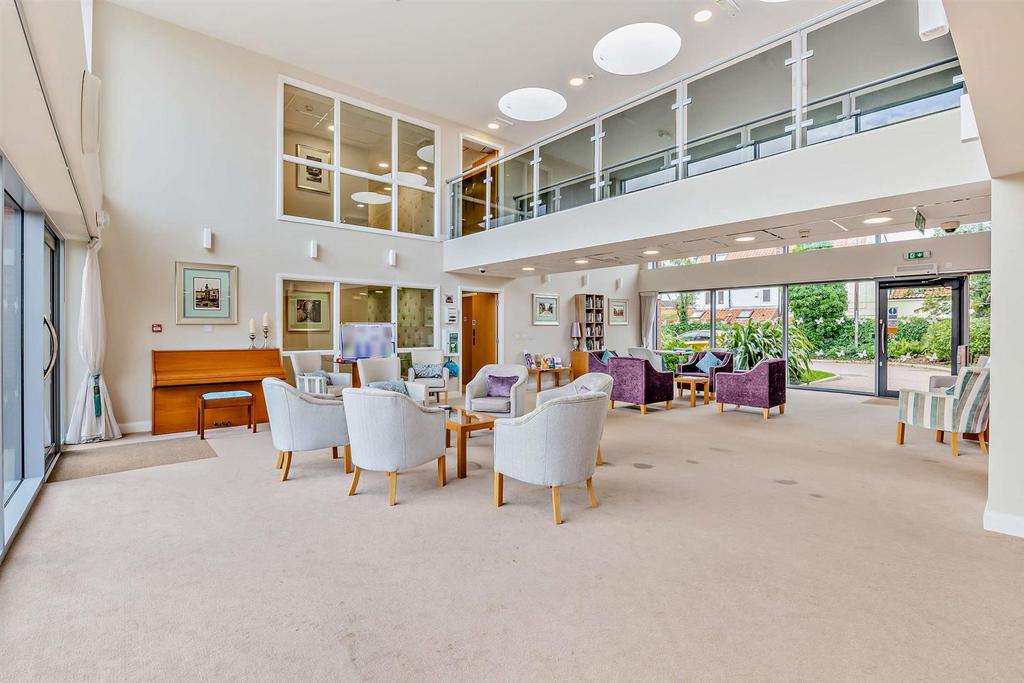 Homeowners Lounge
