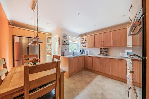 3 bedroom detached bungalow for sale, Dibles Road, Southampton SO31