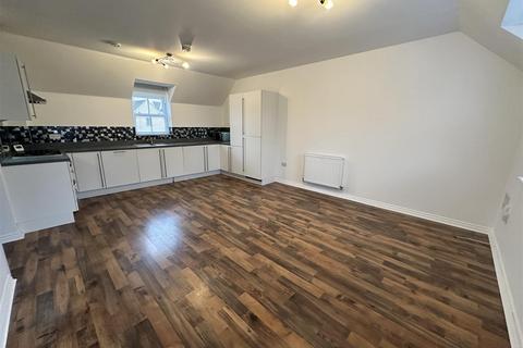 2 bedroom maisonette to rent, Lisle Road, Essex CO2