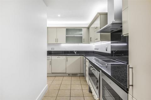 2 bedroom flat for sale, 25 Brewhouse Lane, London