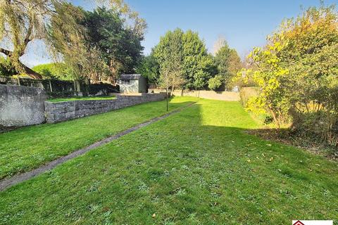 3 bedroom semi-detached house for sale, Parkfields Road, Bridgend, Bridgend County. CF31 4BJ