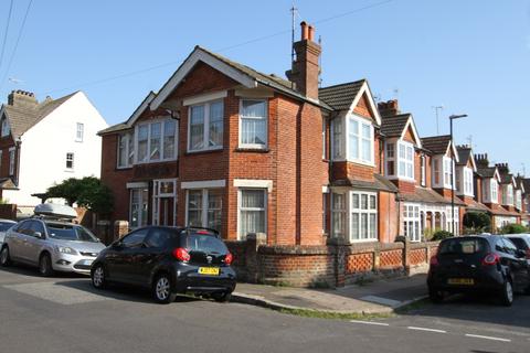 4 bedroom end of terrace house for sale, Gore Park Road, Eastbourne BN21